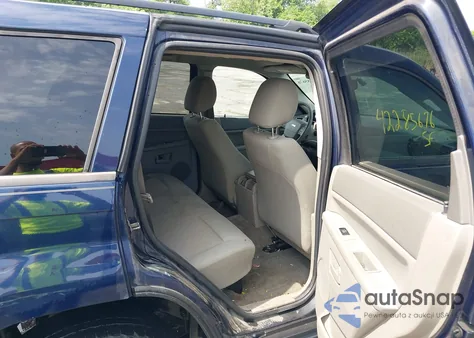 2005 Jeep Grand Cherokee Laredo из США, поврежденный, VIN 1J4GR48K85C672471